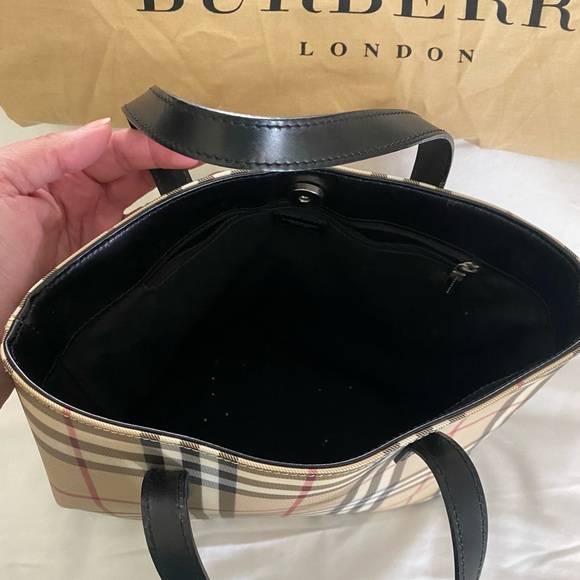 Authentic Burberry Tote and Wallet - Picture 6 of 6
